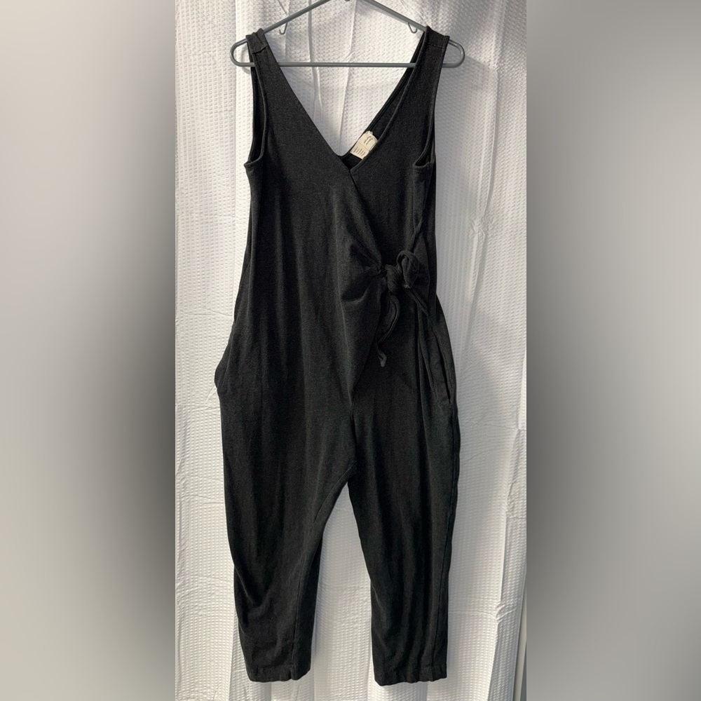 Anthropologie Saturday Sunday Daytripper tied jumpsuit in gray wash Size M